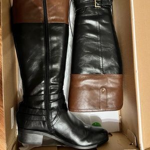 Two Tone Liz Claiborne Boots Size 8.5
